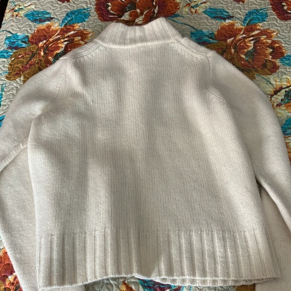 Cream button-up sweater with sequined detailing. XL. - Picture 5 of 8